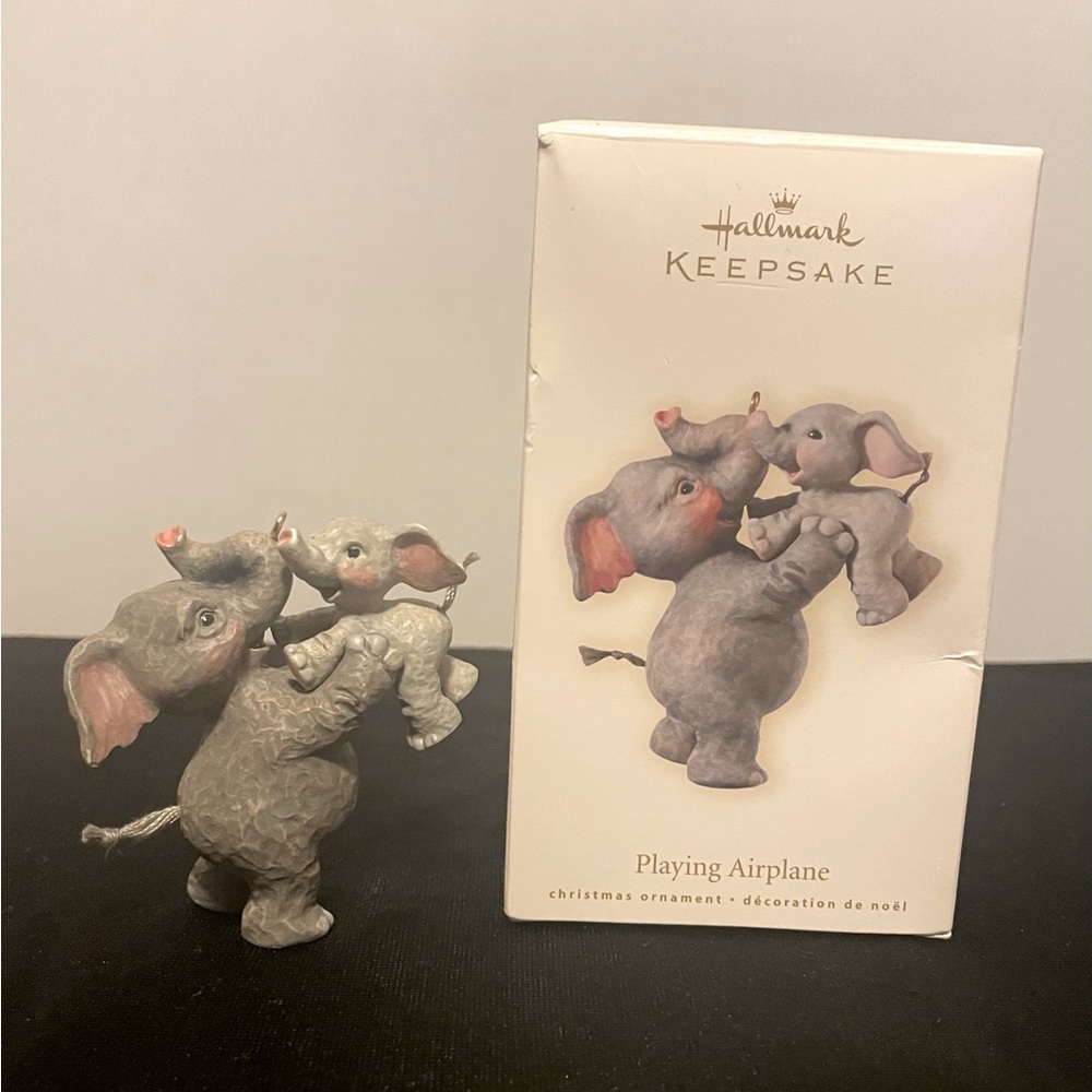 Hallmark Keepsake Ornament Elephants Playing Airplane Father or Mother w/Child